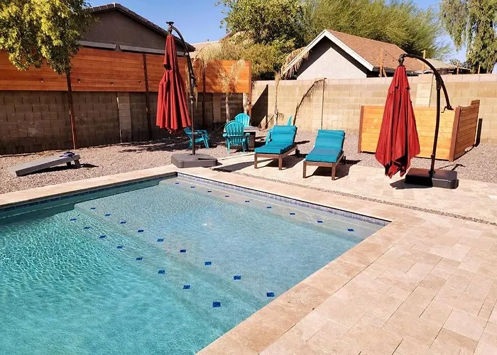 Oasis Private Pool Spacious! 10+ Guests 7 Beds New, Great Location! *